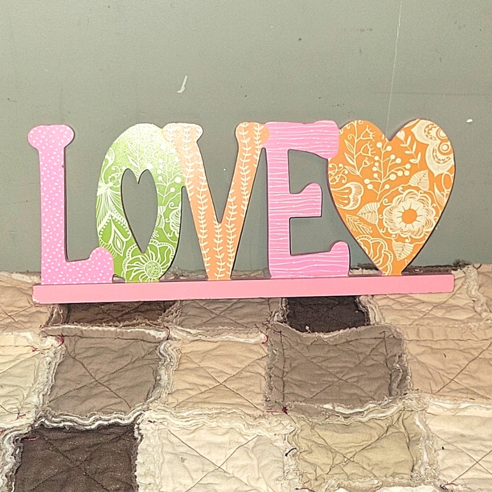 Love sign/ decor